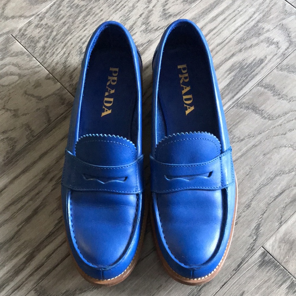Prada blue genuine leather loafers size 7.5